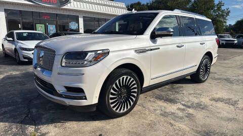 2018 Lincoln Navigator Black Label