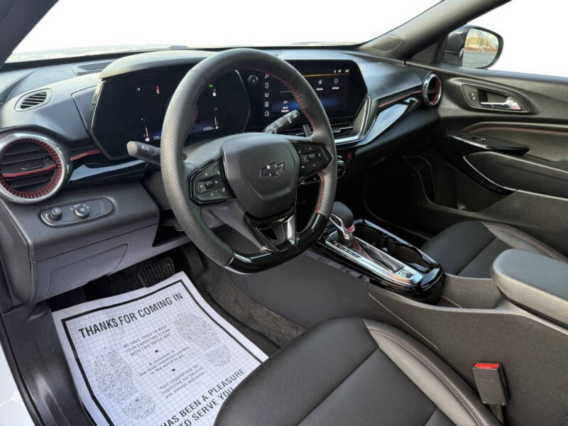 2025 Chevrolet Trax RS