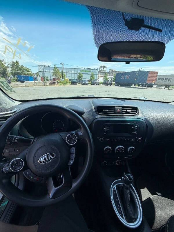 2014 Kia Soul +