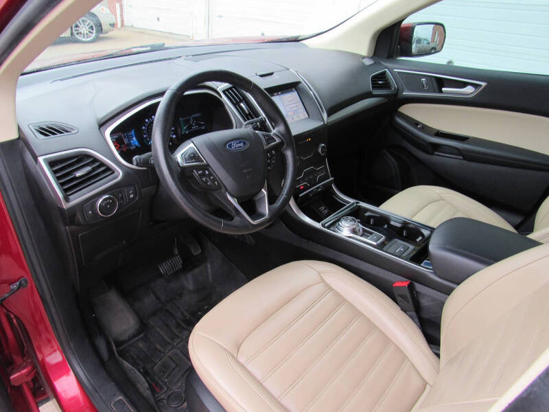 2019 Ford Edge SEL