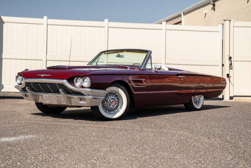 1965 Ford Thunderbird