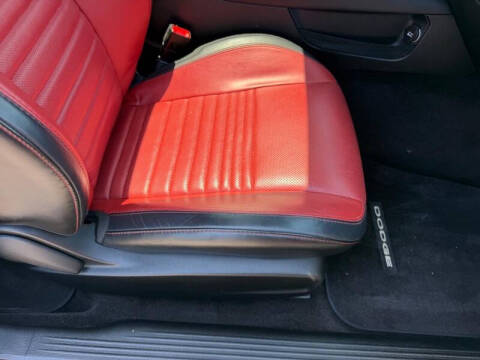 2016 Dodge Challenger R/T Plus Shaker