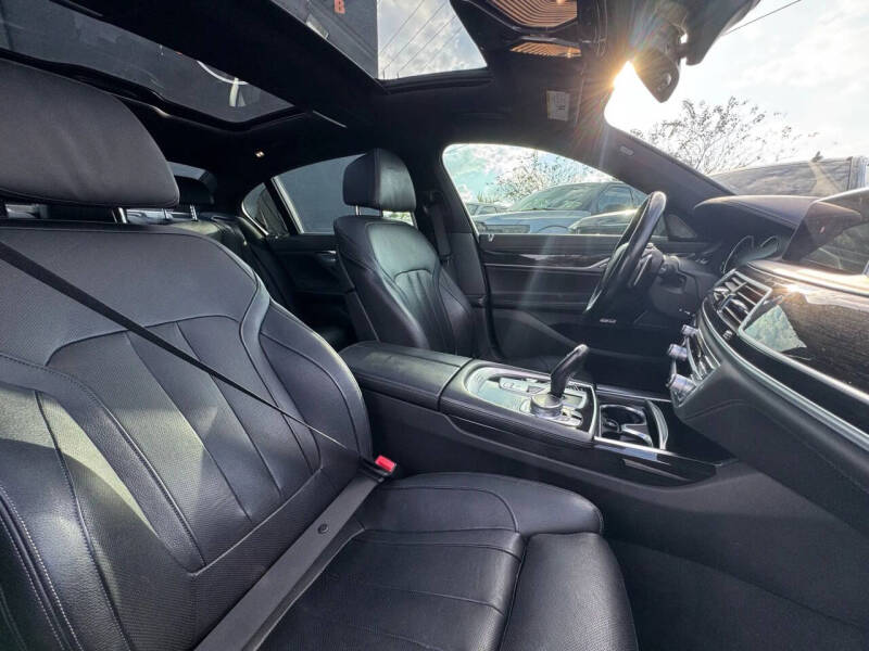 2016 BMW 7 Series 740i