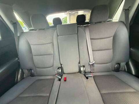 2011 Kia Sorento LX