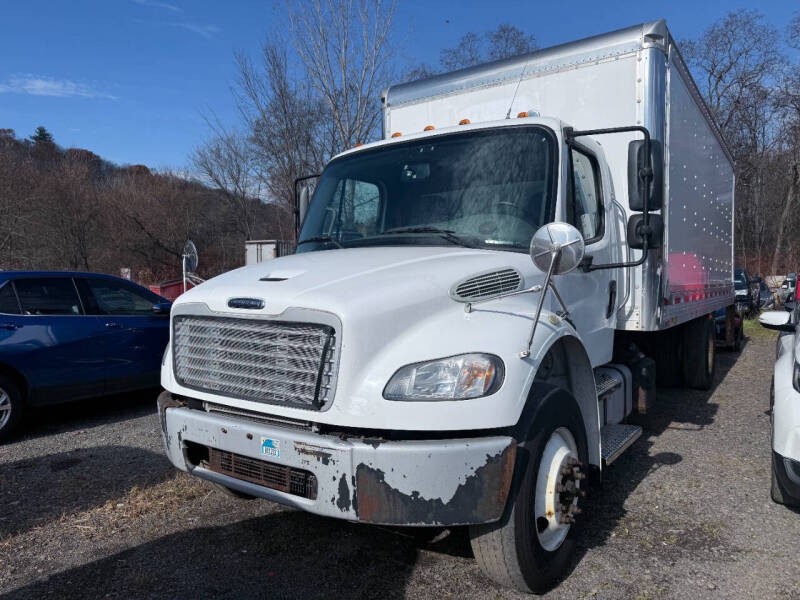 2018 Freightliner M2 106