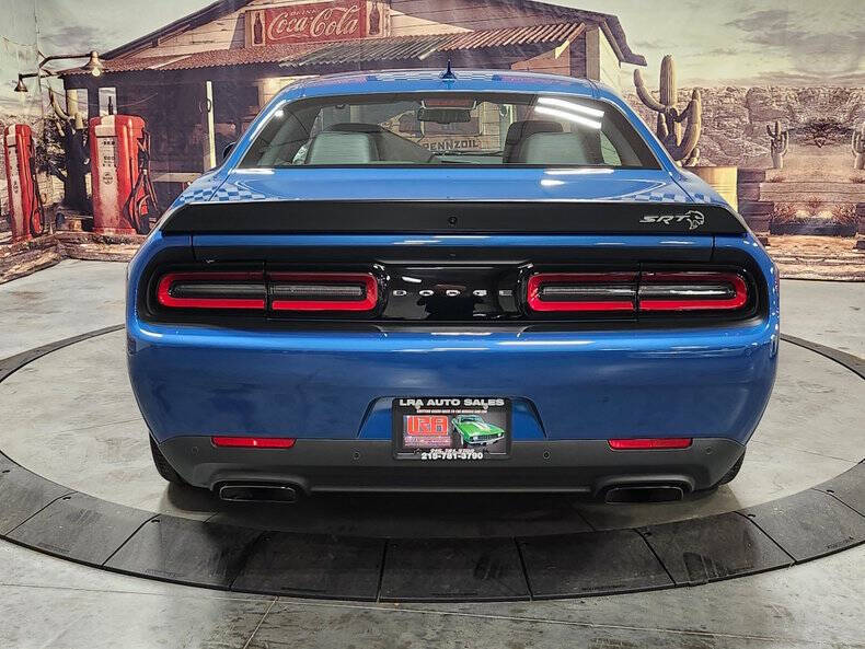 2022 Dodge Challenger