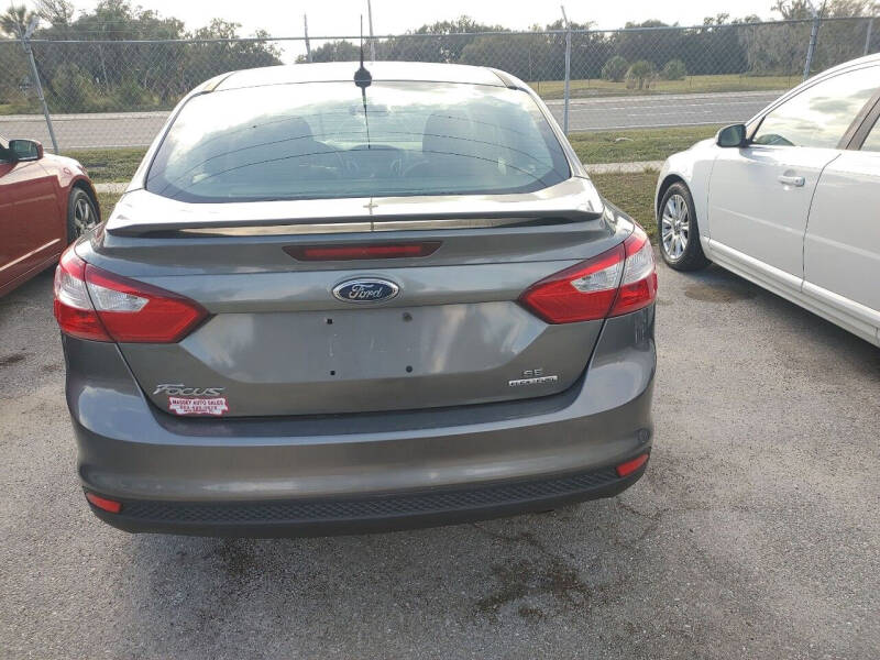 2014 Ford Focus SE