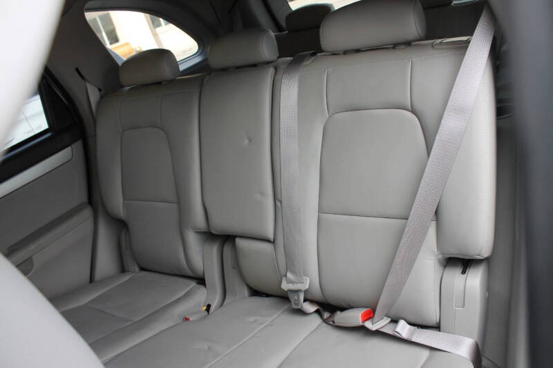 2008 Suzuki XL7 Luxury