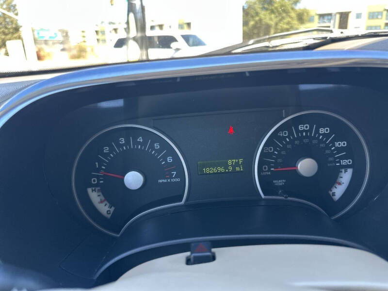 2008 Ford Explorer XLT