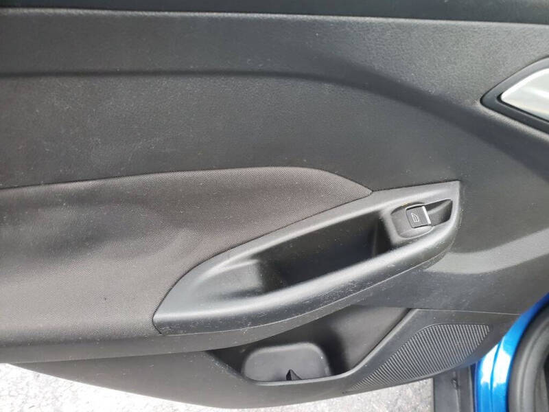 2018 Ford Focus Titanium