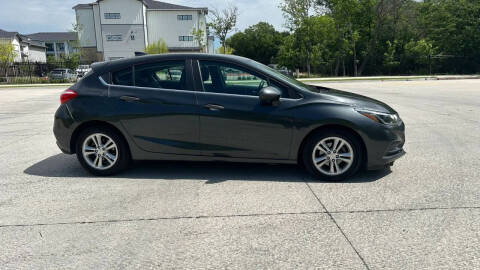 2017 Chevrolet Cruze LT Auto