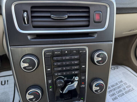 2014 Volvo S60 T5 Premier