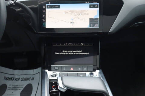 2021 Audi e-tron quattro Premium