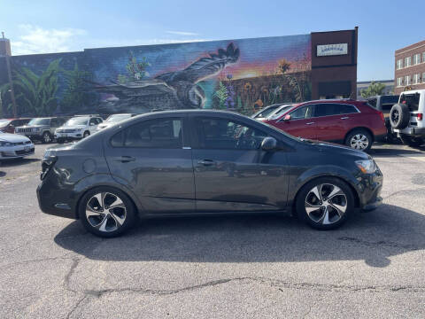 2019 Chevrolet Sonic Premier Auto