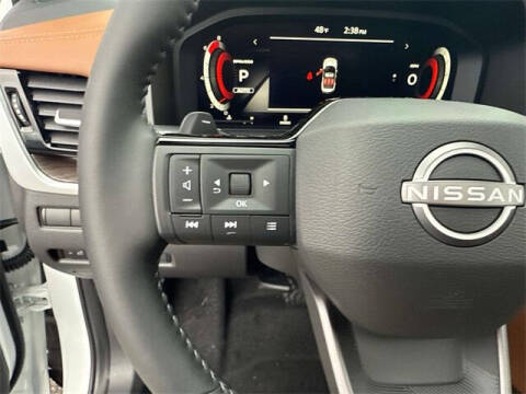 2025 Nissan Rogue Platinum