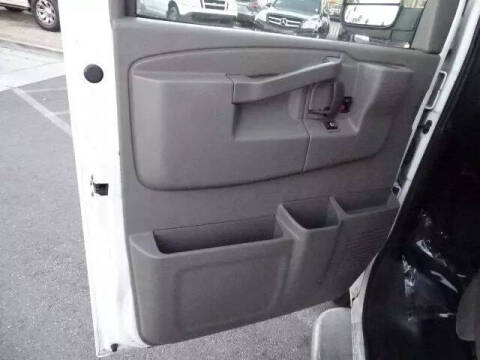 2016 GMC Savana 2500