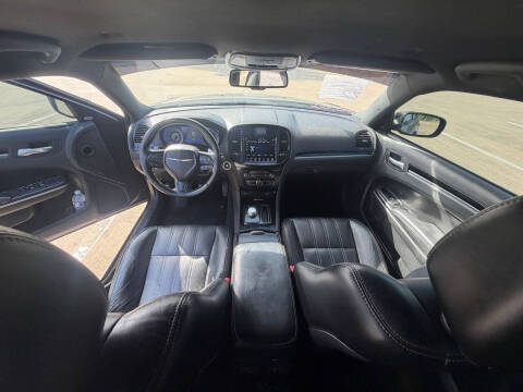 2019 Chrysler 300 S