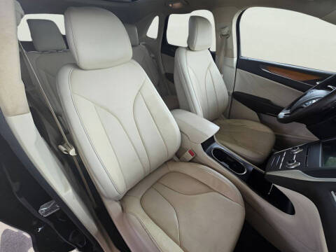 2016 Lincoln MKC Reserve