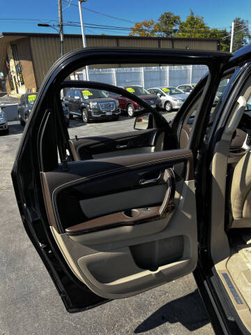 2016 GMC Acadia Denali