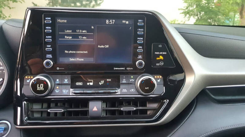 2021 Toyota Highlander XLE