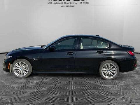 2023 BMW 3 Series 330e