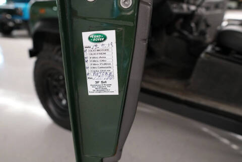 2000 Land Rover Defender