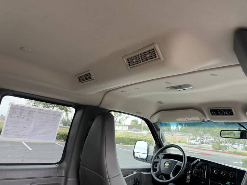 2018 Chevrolet Express LT 3500