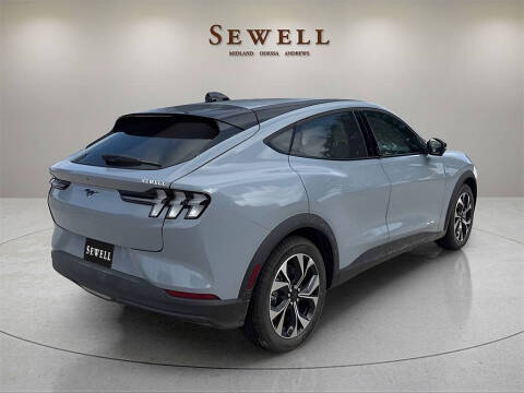 2025 Ford Mustang Mach-E Select