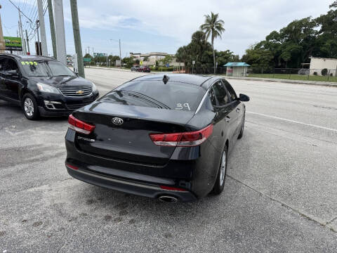 2016 Kia Optima LX