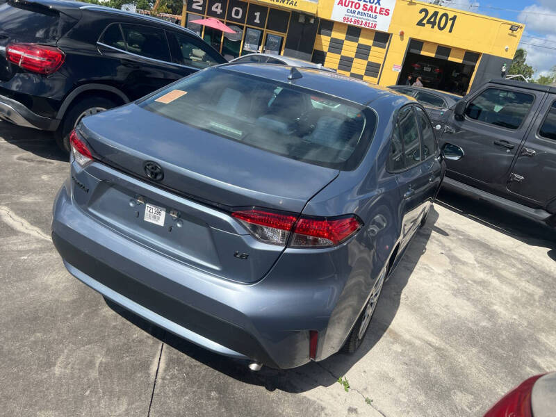 2020 Toyota Corolla LE