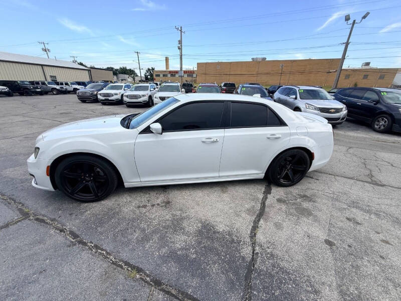 2021 Chrysler 300 S V8