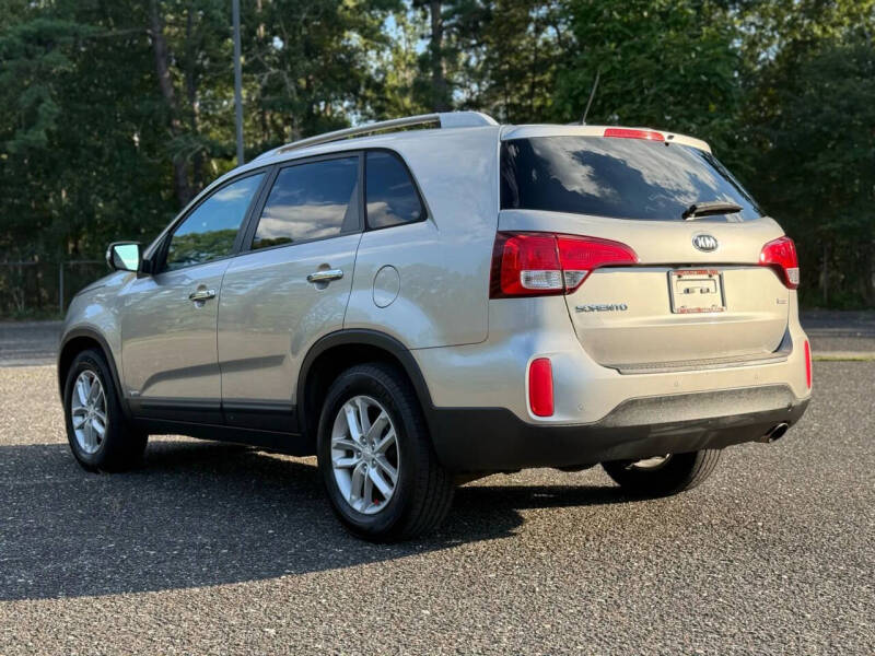 2015 Kia Sorento LX
