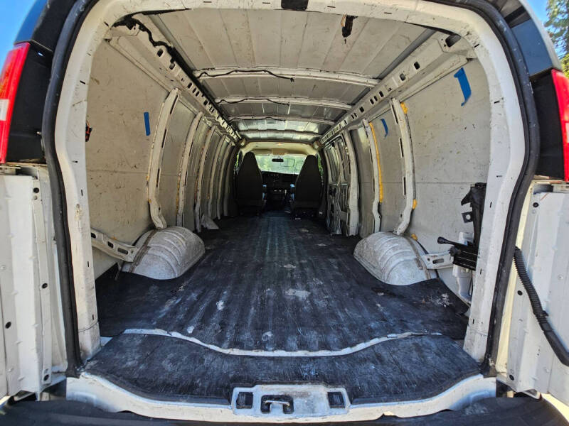 2018 Chevrolet Express 2500