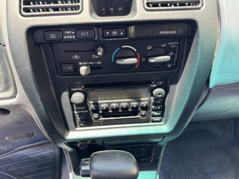 2000 Toyota 4Runner SR5