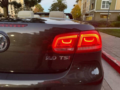 2012 Volkswagen Eos Komfort SULEV