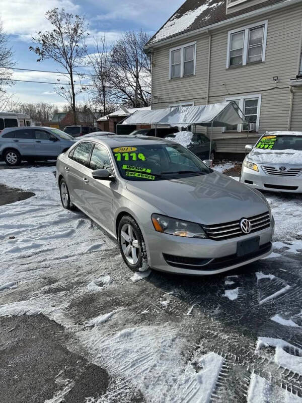 2013 Volkswagen Passat for sale at Lyell & Dewey Auto Inc in Rochester NY