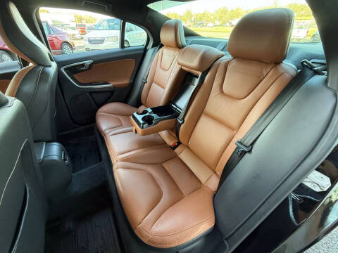 2015 Volvo S60 T5 Platinum