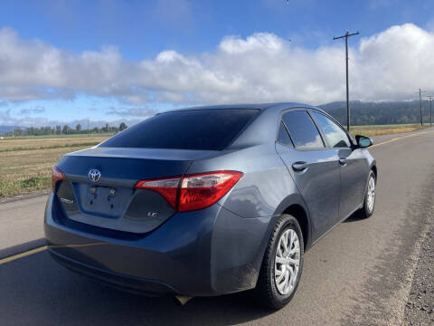 2017 Toyota Corolla LE