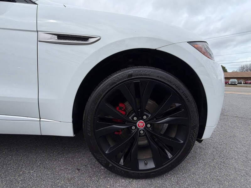 2019 Jaguar F-PACE S