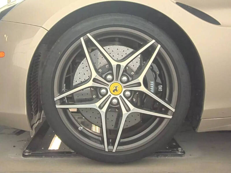 2018 Ferrari California T