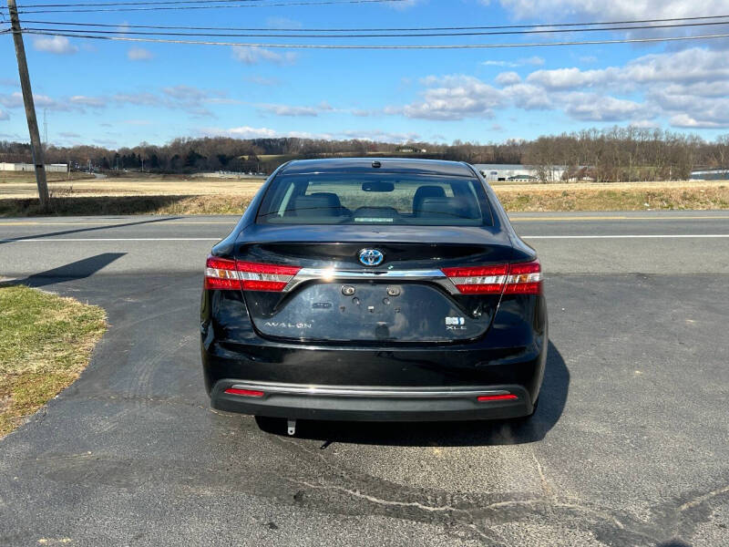 2014 Toyota Avalon XLE Touring Hybrid photo 15