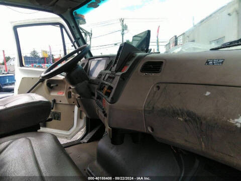 2005 Sterling Acterra