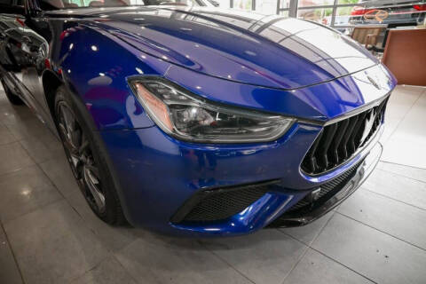 2022 Maserati Ghibli Modena Q4