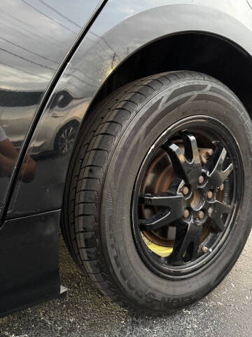 2015 Toyota Prius Three