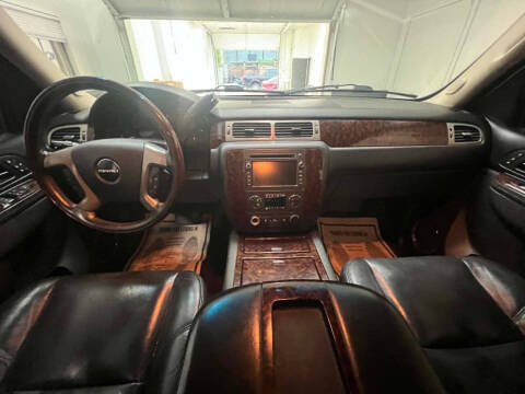 2011 GMC Yukon Denali