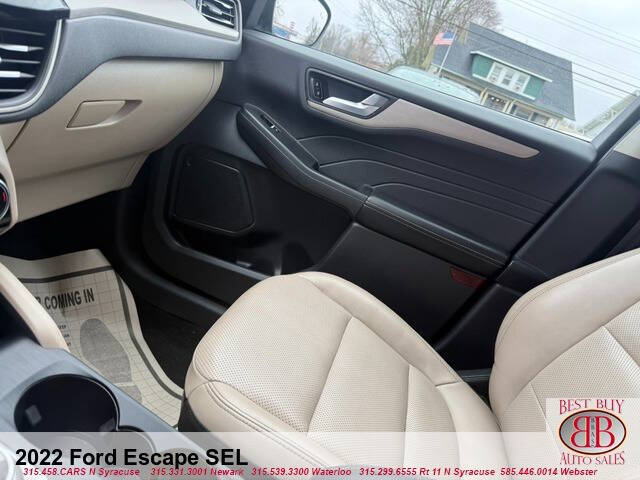 2022 Ford Escape SEL
