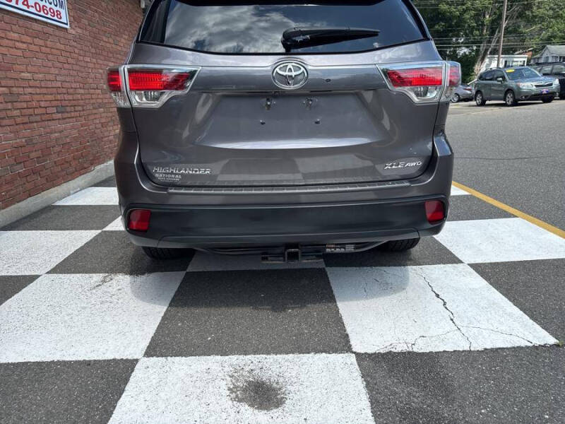 2016 Toyota Highlander XLE