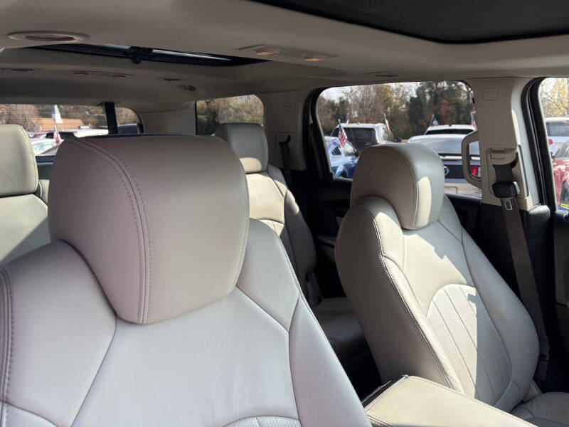 2012 GMC Acadia Denali