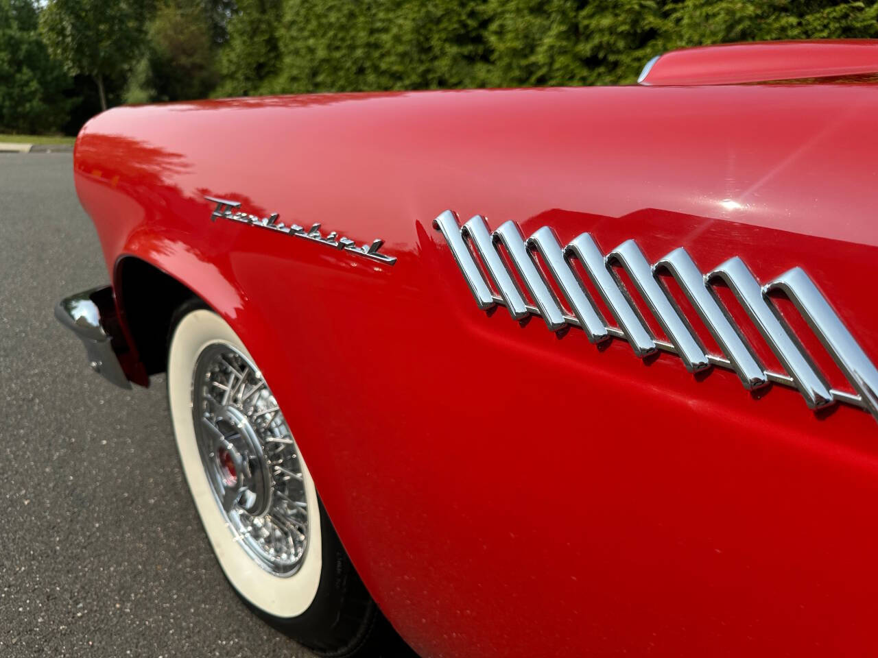 1957 Ford Thunderbird 15
