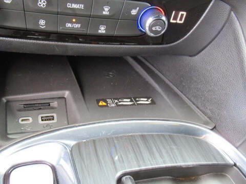 2024 Buick Enclave Essence